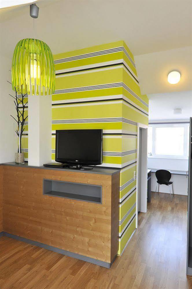 Campuszwei - Hotel & Boardinghouse لودفيغسبرغ المظهر الخارجي الصورة