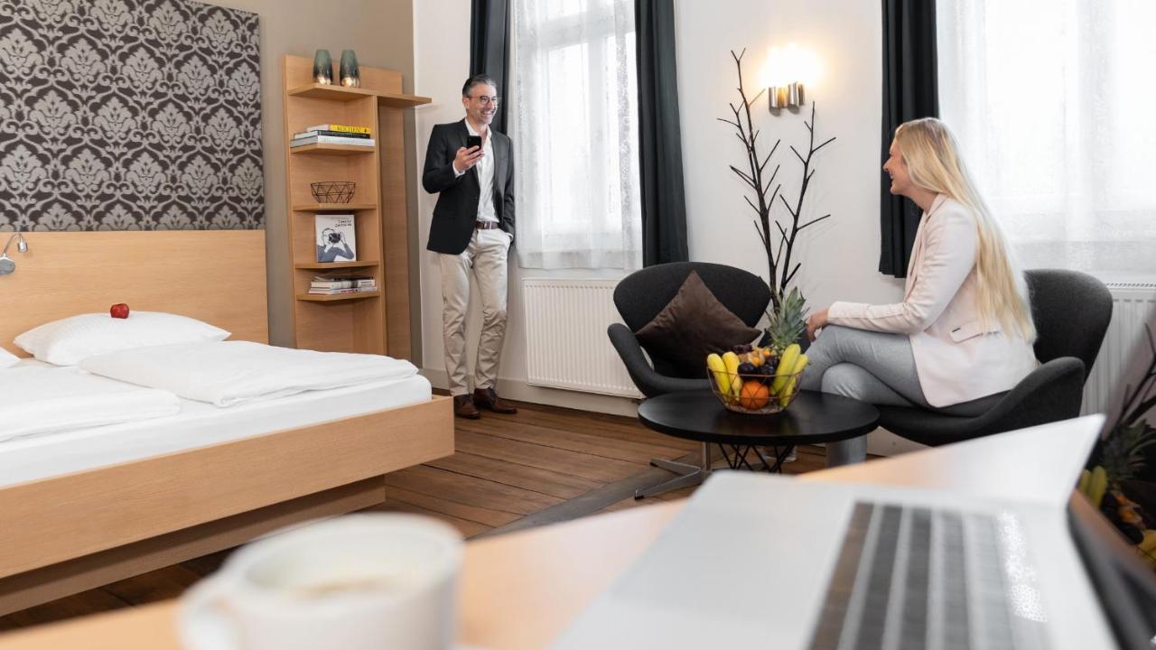Campuszwei - Hotel & Boardinghouse لودفيغسبرغ المظهر الخارجي الصورة
