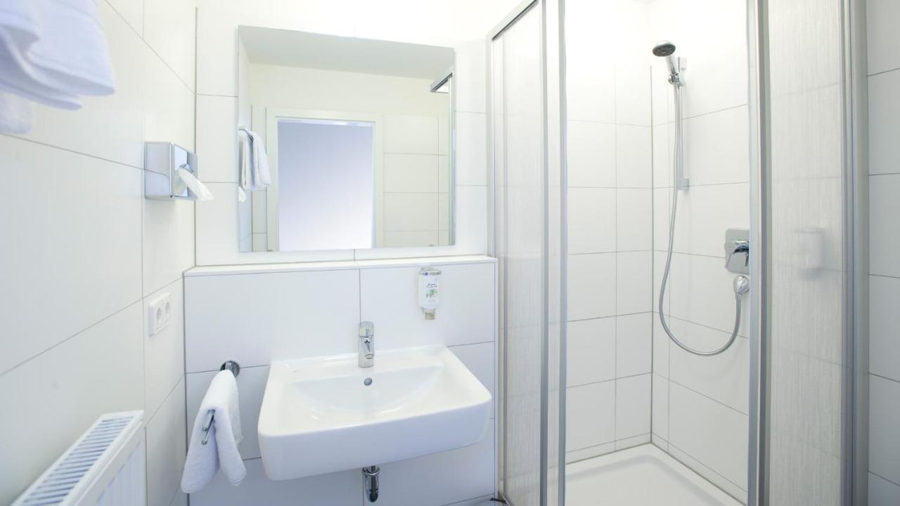 Campuszwei - Hotel & Boardinghouse لودفيغسبرغ المظهر الخارجي الصورة